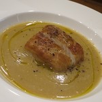 CULACCINO - 蟹田産真鱈のサルティンボッカ、春キャベツのソース