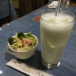 カラチの空 - ラッシー