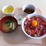 メフレ市場食堂 - 市場丼　新鮮でおいしい