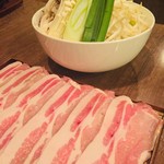 Ari totake - 追加メニュー
                      野菜の盛り合わせ 420円
                      豚ロース100g 540円