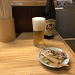 魂の中華そば - サッポロラガー（500ml）つまみ付き（600円）