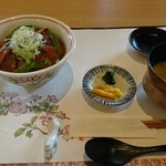 Oshokujidokoro Mochikichi Suishachaya - 伊万里和牛丼全容