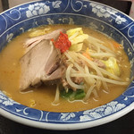 六豊園 - 2019年3月。辛味噌野菜ラーメン760円。