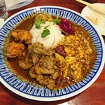 大衆中遊華食堂 八戒 - ３種合いがけ(生ラムクミン炒め、四川麻婆、スパイシー鶏天)