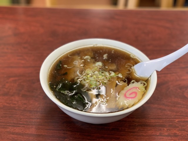 今季も来たぜ‼️春日部市場食堂 秀子さんにて…季節限定カキフライと…大人気のカレーライスの合わせメニュー〜♪(^O^)/ : 秀子
