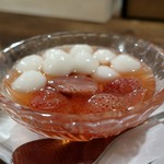 灯 - いちごシロッいちごシロップ白玉団子？プ白玉団子？