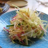 CINA New Modern Chinese - セロリと紅芯大根のCINAサラダ