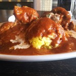 ザ・カフェ イートサロン - 豚スネ肉カレー、温泉が卵つき♪