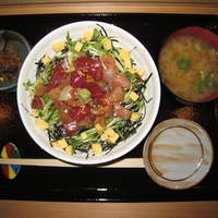鮨處つの田 - ランチメニューばらちらし