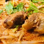 マキザラーメン - 豚バラ軟骨はトロトロに