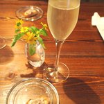 French Restaurant Plaisir - 豚のリエット、シャンパン