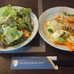 和食処　田舎家 - 無料のサラダと漬け物など