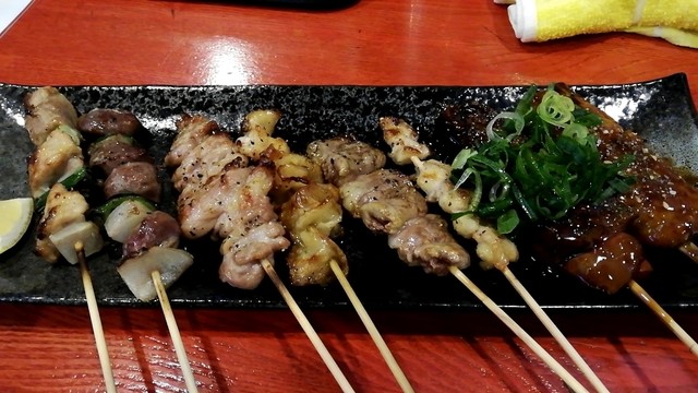 Sumibiyakisantou 高知市 烤雞串 食べログ 繁體中文