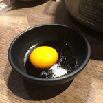 Shinsentonchansentakawashou - 玉子の黄身×特製ダレを混ぜてつけダレを作る