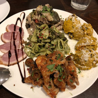クッチーナ イタリアーナ アリア 六本木 - 前菜の5種盛り合わせ