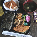 まるせい - 特製のり弁当 570円
チーズ入りチキンカツ 210円
190314 16:29