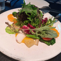 ラ・ボンヌターブル - 