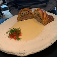 ラ・ボンヌターブル - 