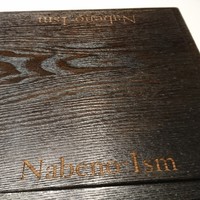 ナベノ-イズム - ひっくり返して、アミューズのプレートに変身！