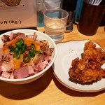 ふく流らーめん 轍  - まんぷくセット(チャーシュー丼+唐あげ2個)¥450+税