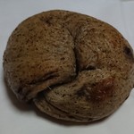 nana bagel - 【ほうじ茶チョコ】
チョコといっても甘さは控えめ。大人っぽいベーグル。