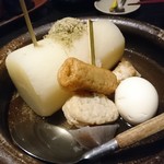 くいもの屋 わん - でっかい大根のおでん　745円