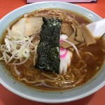 Jiyuu Hachiban - 辛口ラーメン（中辛）