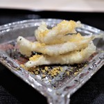 津の守坂 小柴 - 白魚の唐揚げ