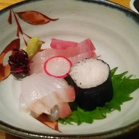 寿司 はせ川 心斎橋本店 - カンパチ・ヒラメのお造り