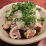 ジビエ料理 あまからくまから - 「のど軟骨湯引きポン酢」：鳥肌が立ちそうなほどに心地良～い食感で酒がススム～♪