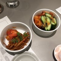 熟成和牛焼肉エイジング・ビーフ 横浜店 - キムチ5種盛り
