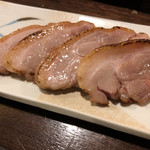 金町製麺 - 合鴨もも肉チャーシューの炙り　390円