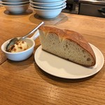 スガハラ - マスカルポーネ + パン（フォカッチャ）