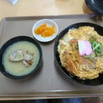 えびつラーメン - カツ丼690円