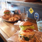 ヒッチ ハイカーズ バーガー スタンド - 