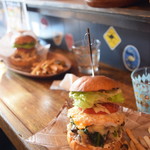 ヒッチ ハイカーズ バーガー スタンド - 