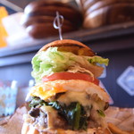 ヒッチ ハイカーズ バーガー スタンド - 