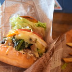 ヒッチ ハイカーズ バーガー スタンド - 