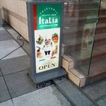 TRATTORIA Italia - お店の看板