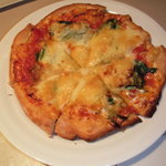 Bar Dondada - 11月20日　ほうれん草のピザ