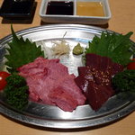 レバ刺し＆牛タン刺し