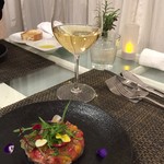 サラマンジェ ド ヨシノ - ワインはアルザスの白をボトルでいただきました。ミネラルたっぷり感じるタイプ。