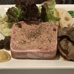 ル・マルカッサン - お肉のテリーヌとスナギモのコンフィー