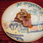 銀座 しのはら - 鰤の燻といぶりガッコ