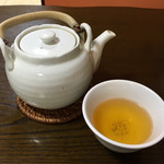 Madamu Kouran - 温かいお茶(ジャスミン茶)