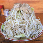 らーめん じろきん - ラーメン(ニンニクマシ ヤサイマシマシ アブラマシ カラメ)♪