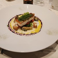 シャトー　ラ・パルム・ドール - 伊勢真鯛のポワレ　春野菜と共に