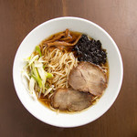 麺や 波音 - 燻製醤油ラーメン