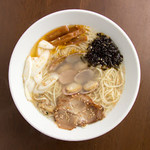 麺や 波音 - あさりの塩ラーメン