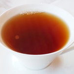 ピエール・エルメ・パリ - テ　イスハパン